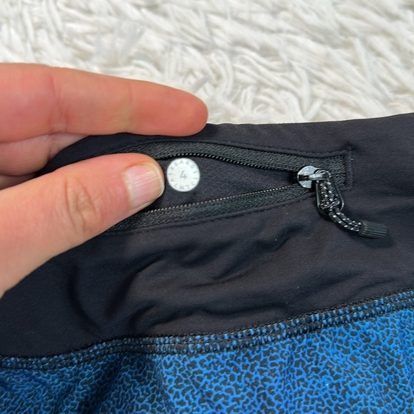 Lululemon Speed Short (4-way Stretch 2.5") Super Natural Blue Multi / Black - Picture 5 of 6